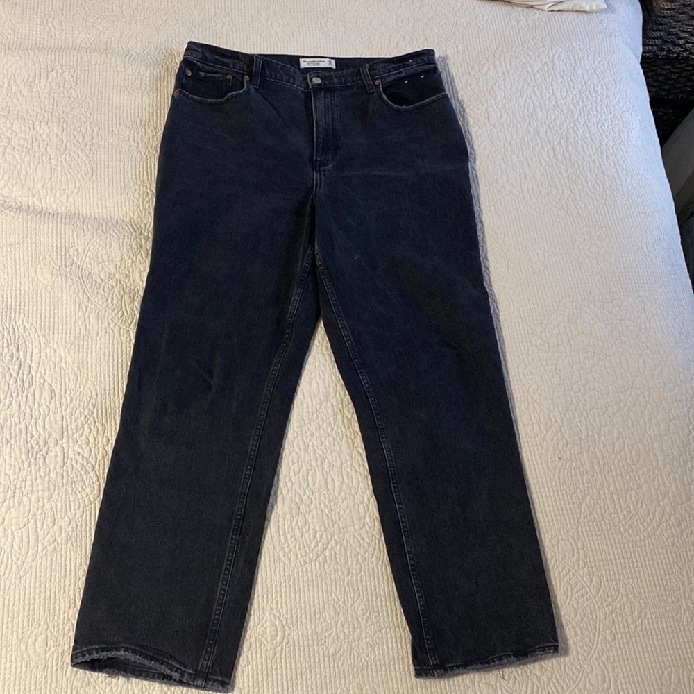 Abercrombie 90s straight ultra high rise